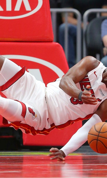 Trae Young scores 24 as Hawks beat Heat 123-118